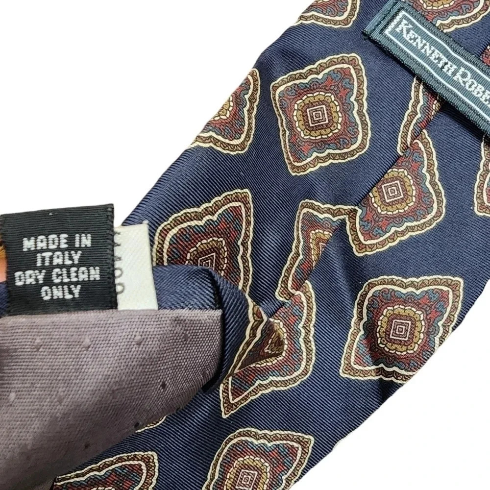 KENNETH ROBERTS VINTAGE NAVY PAISLEY MENS SILK TIE - Picture 5 of 6